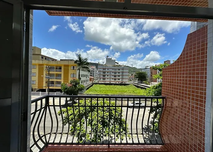 Ap 3! Lindo Com Sacada, Apenas 250 Metros Da Praia Da Enseada! Guarujá